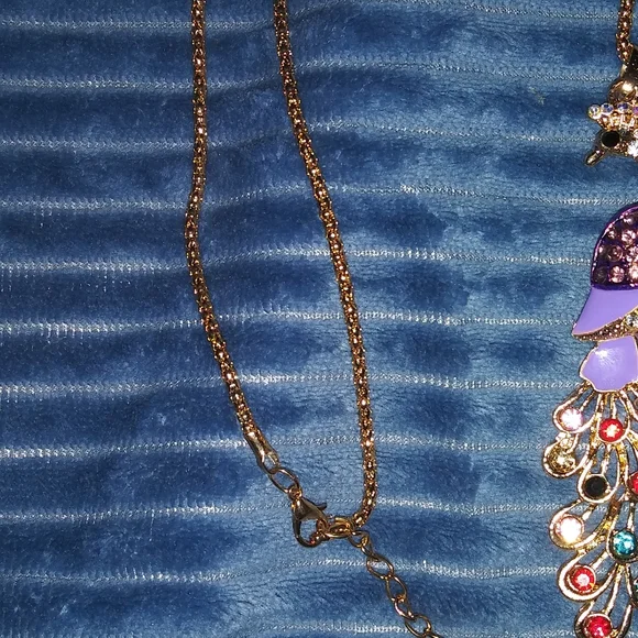 NEW Betsey Johnson peacock necklace - Picture 3 of 4